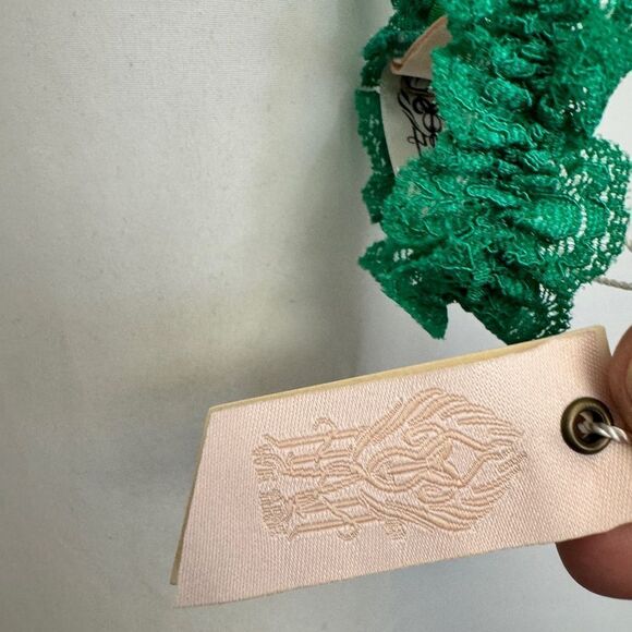 💎 Free People HAH One and Done Garter Emerald - Picture 2 of 7